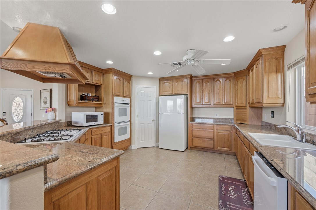 851 Riverfront Drive