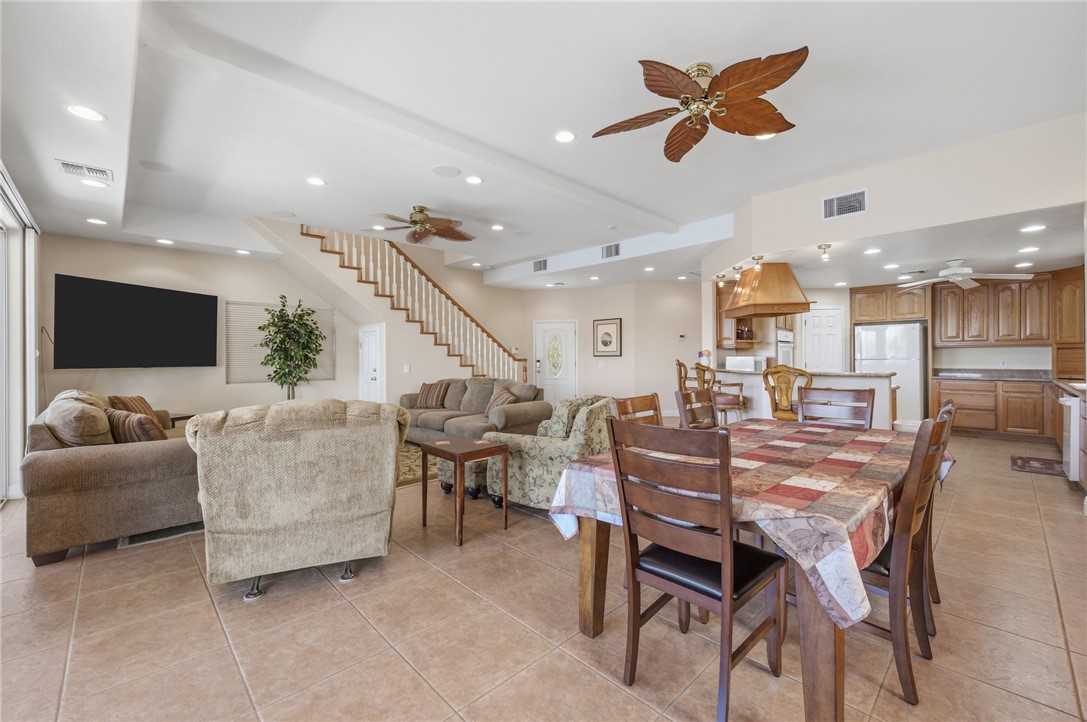 851 Riverfront Drive