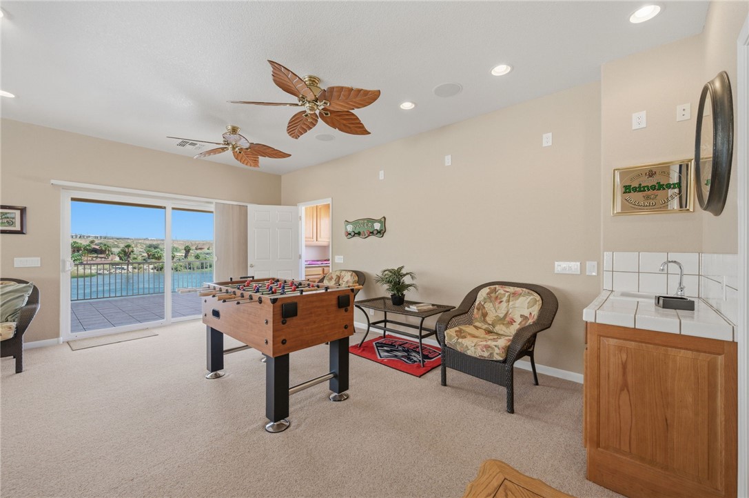 851 Riverfront Drive