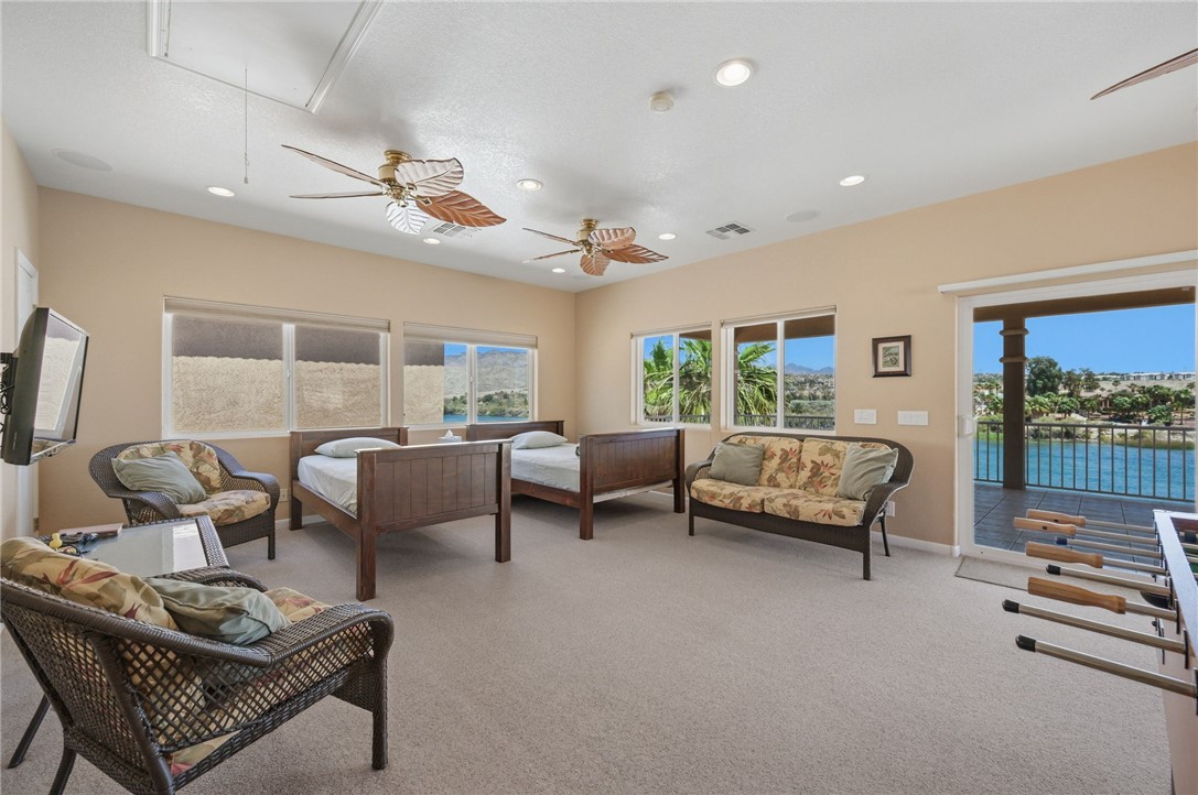 851 Riverfront Drive