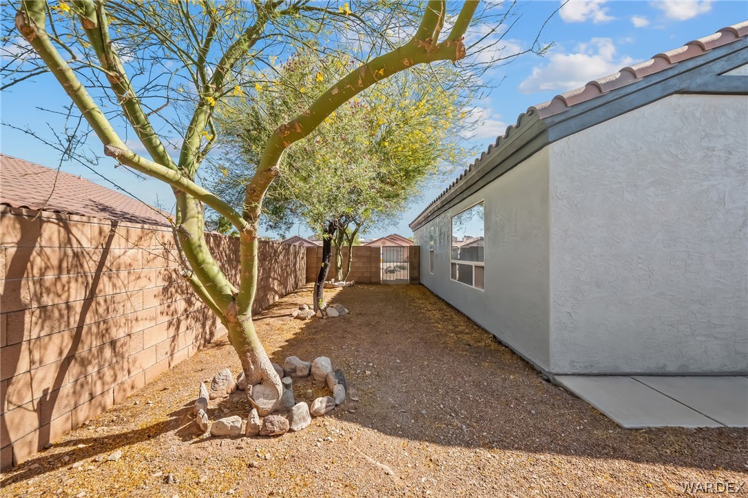 2394 Columbus Drive
