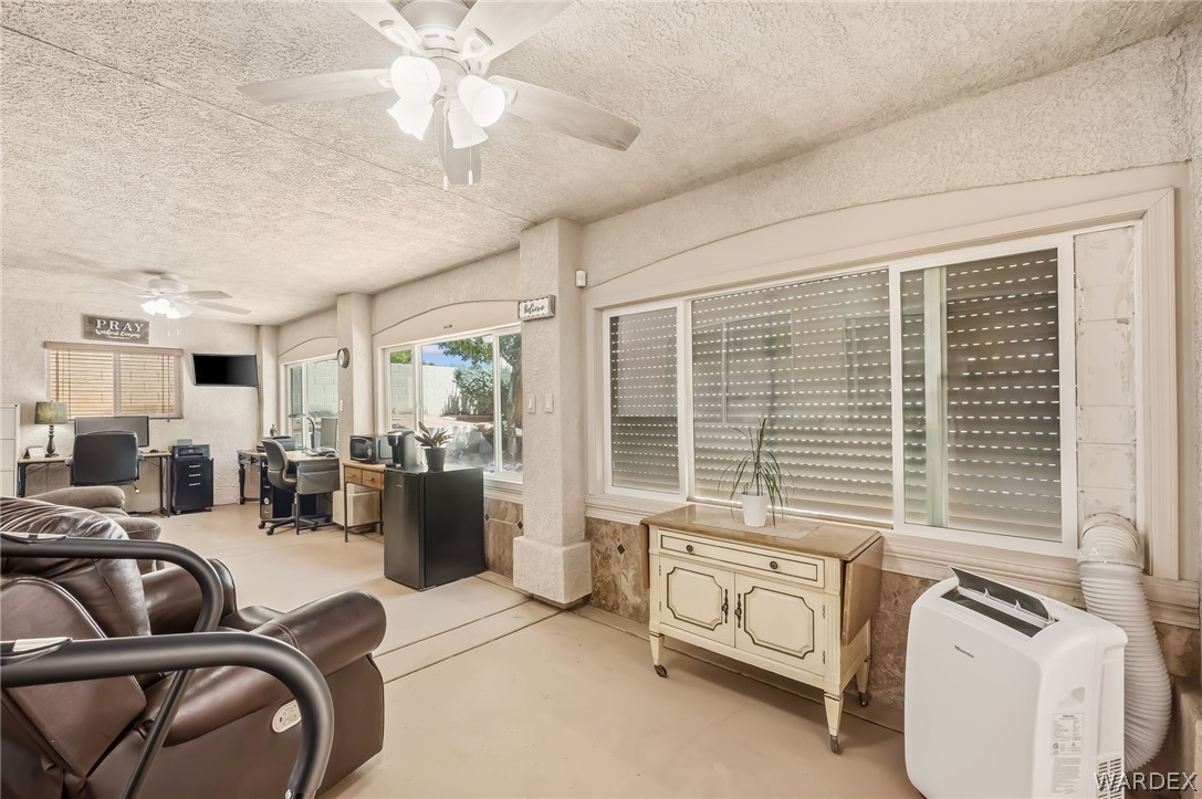 2442 E Brittlebush Drive