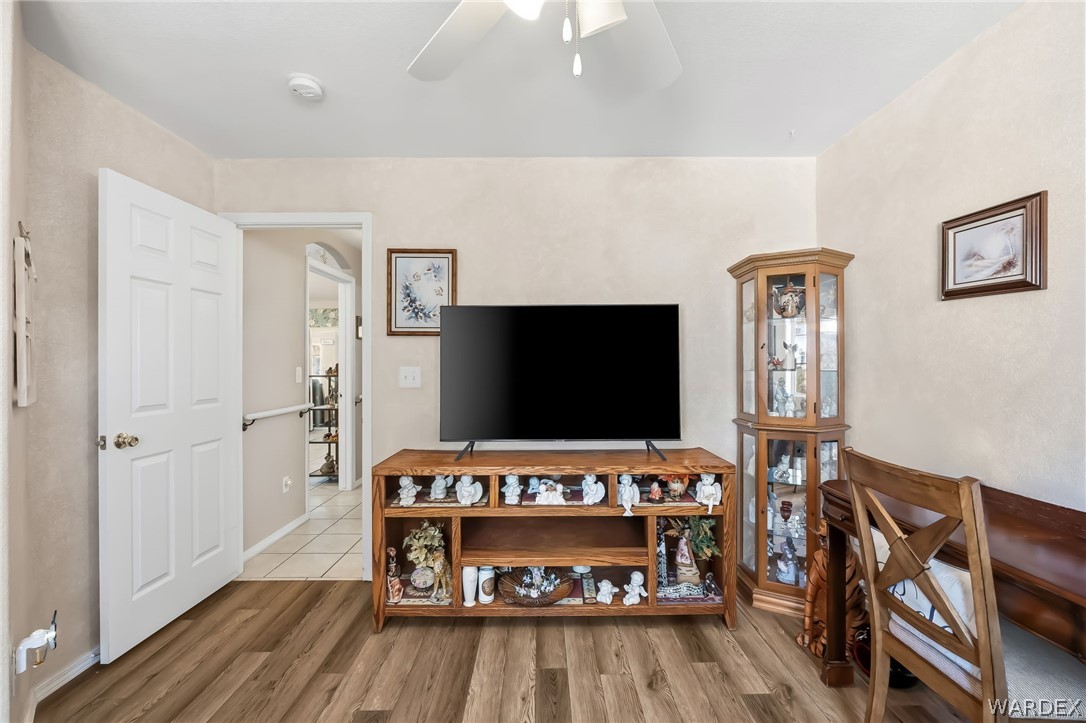 2442 E Brittlebush Drive