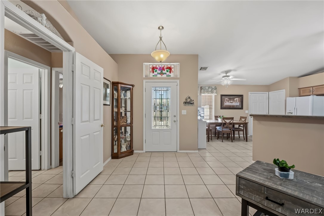 2442 E Brittlebush Drive