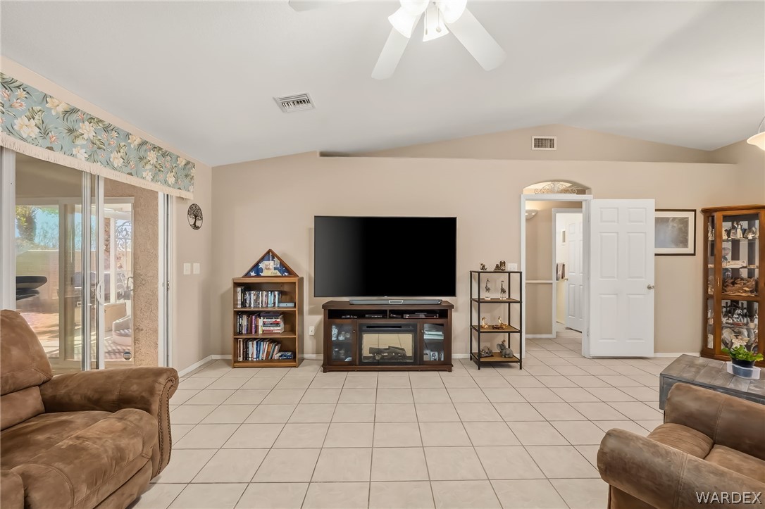 2442 E Brittlebush Drive