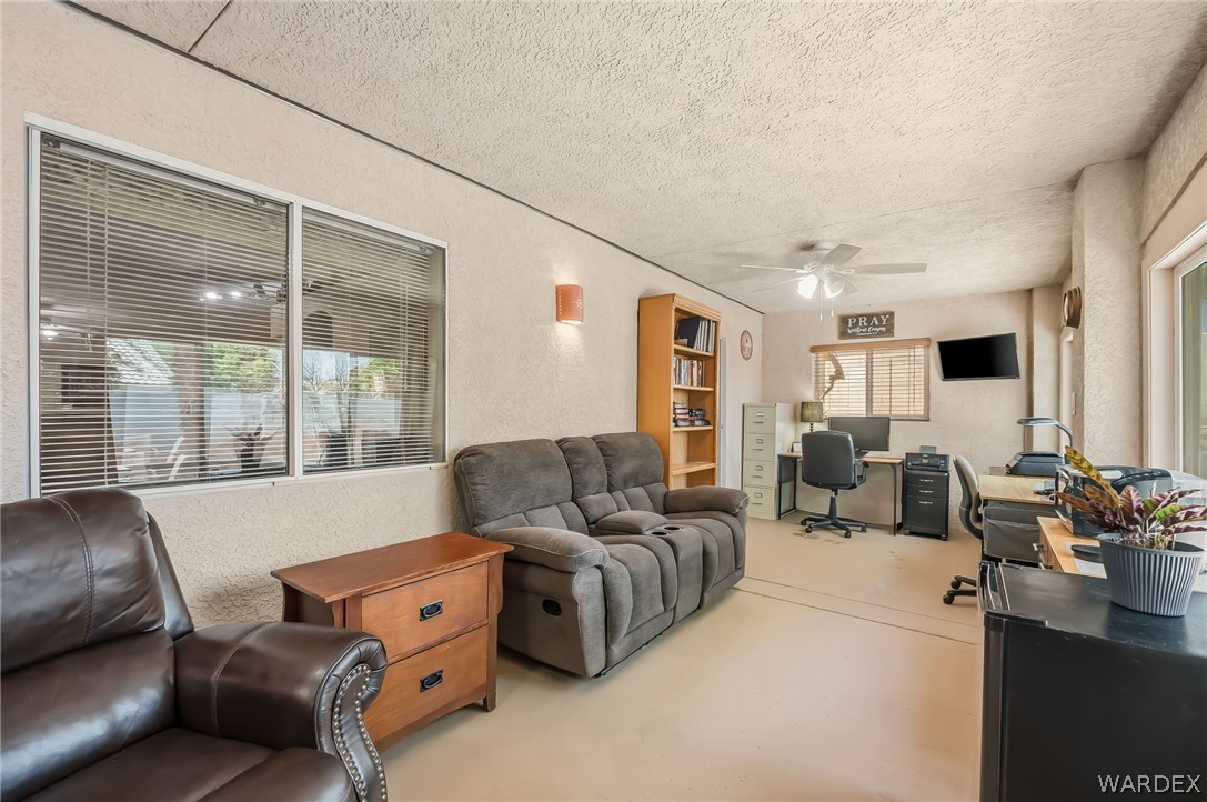 2442 E Brittlebush Drive