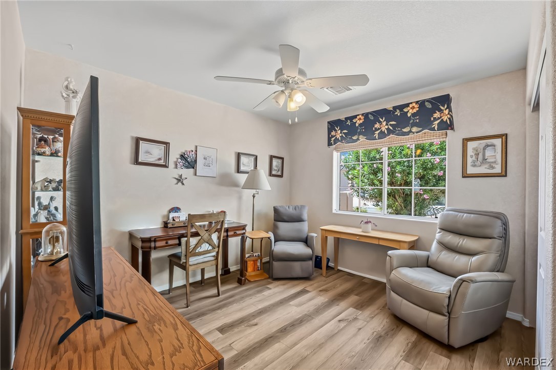 2442 E Brittlebush Drive