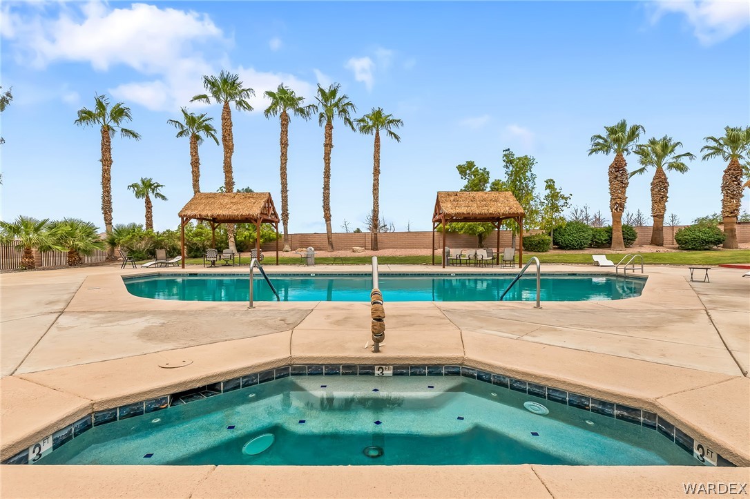 2442 E Brittlebush Drive