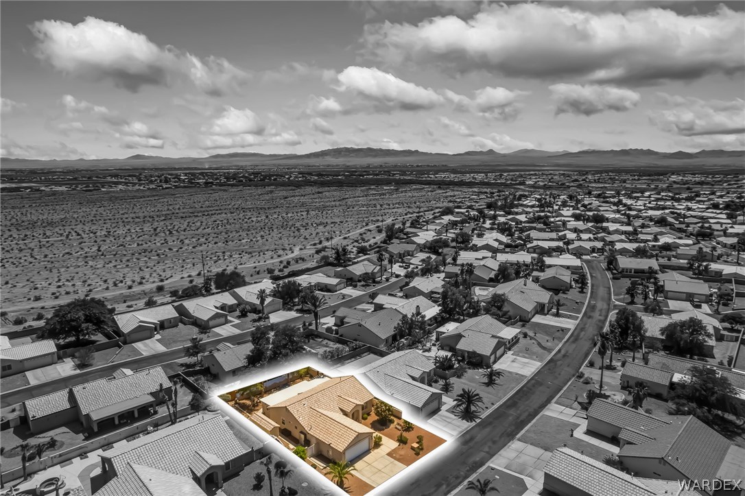 2442 E Brittlebush Drive