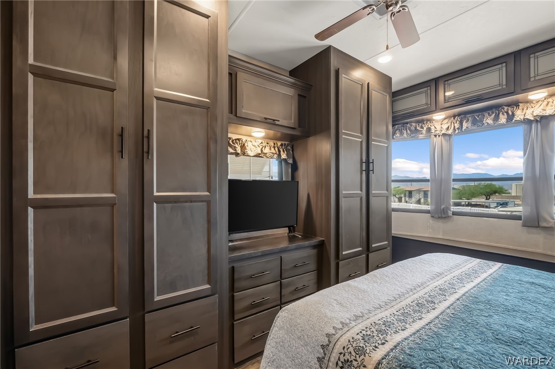 2000 Ramar Road 111