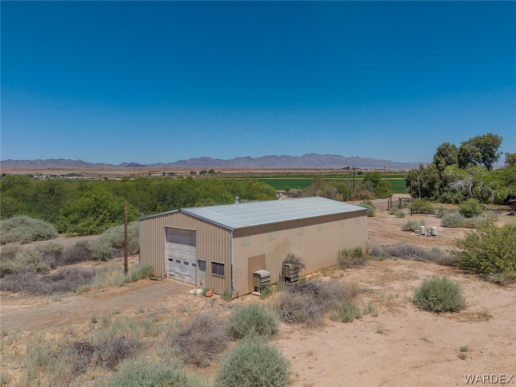 9512 S Evans Lane