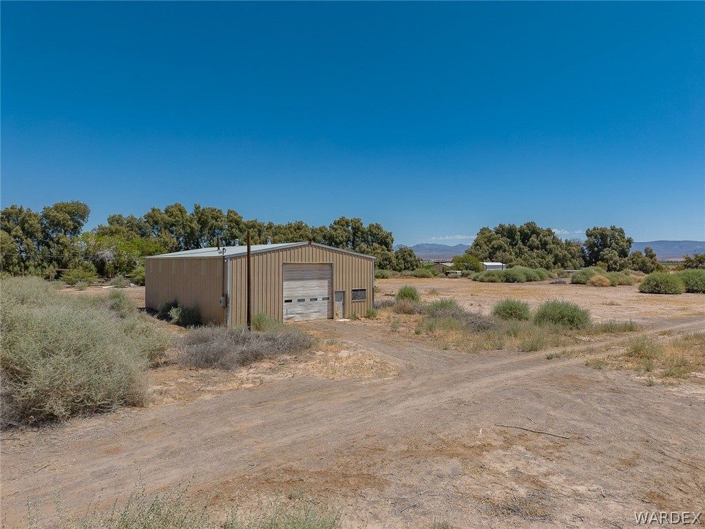 9512 S Evans Lane