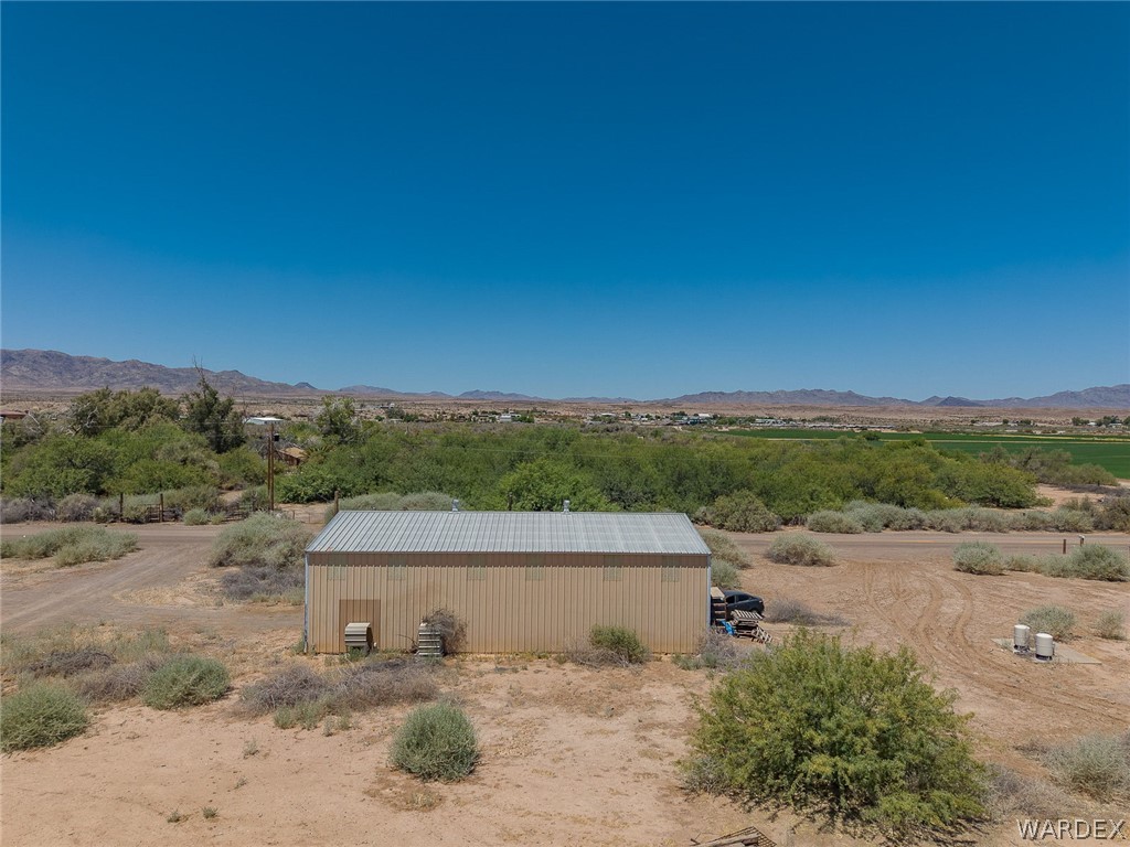 9512 S Evans Lane