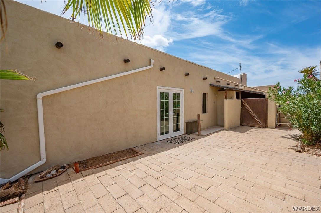 6309 N Laguna Road