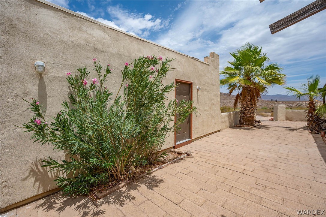 6309 N Laguna Road