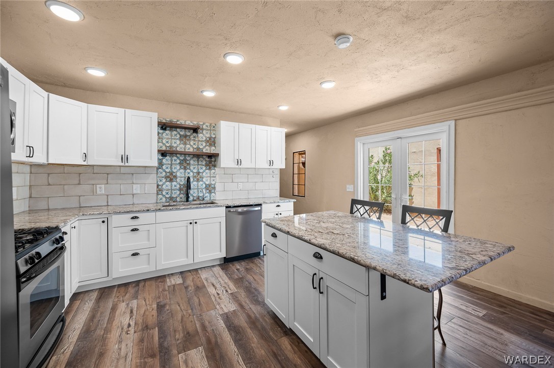 6309 N Laguna Road