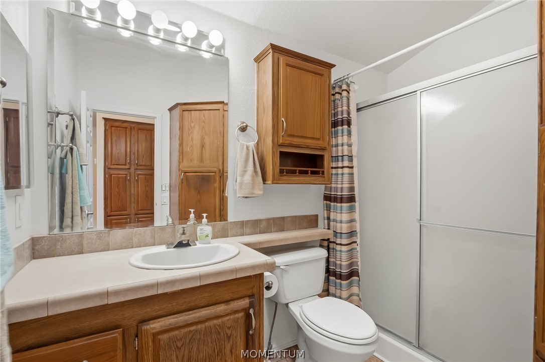 2000 Ramar Road 624