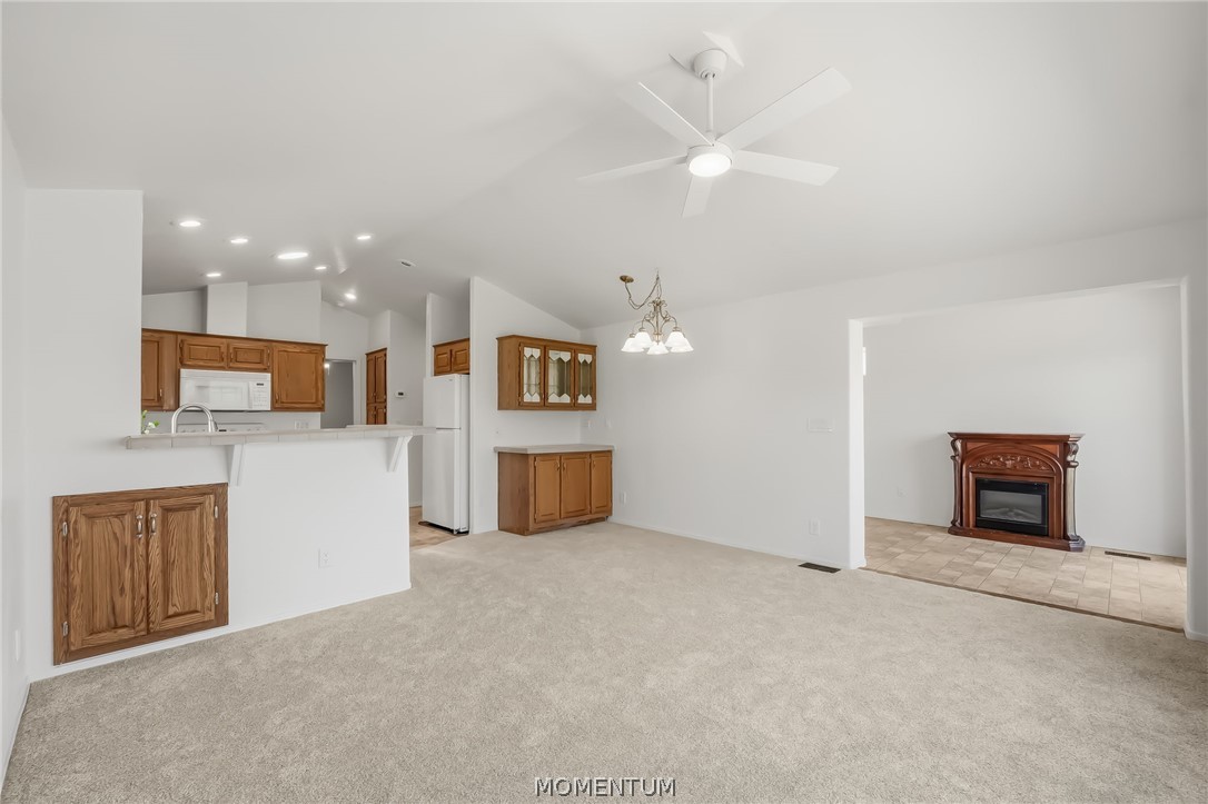 2000 Ramar Road 624