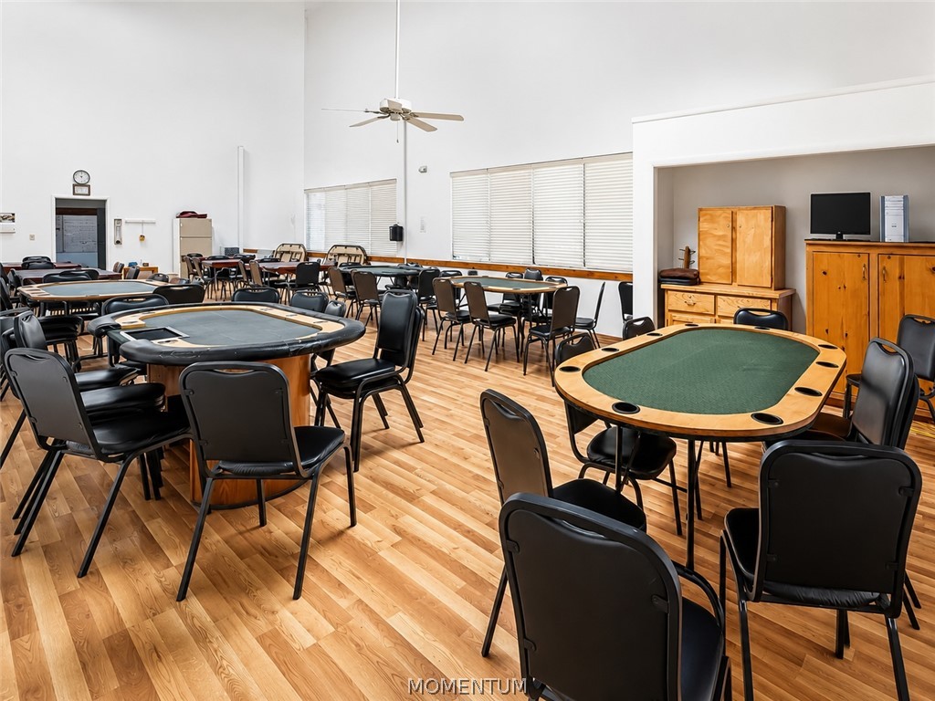 2000 Ramar Road 401