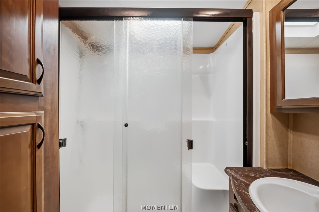 2000 Ramar Road 401