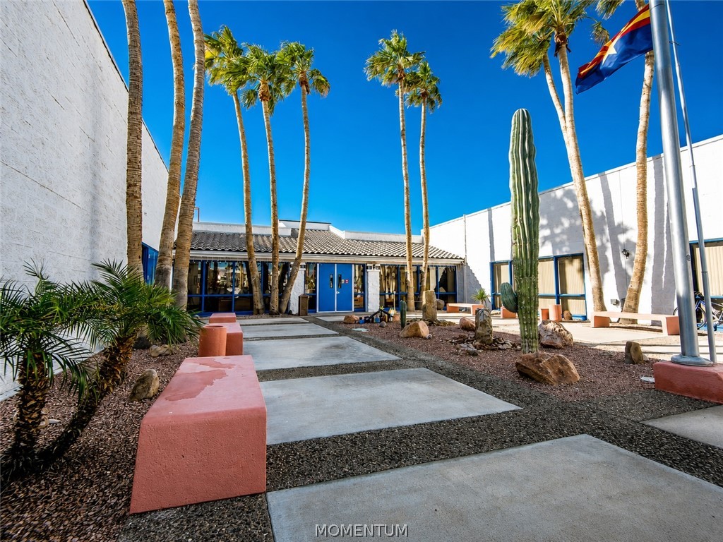 2000 Ramar Road 401