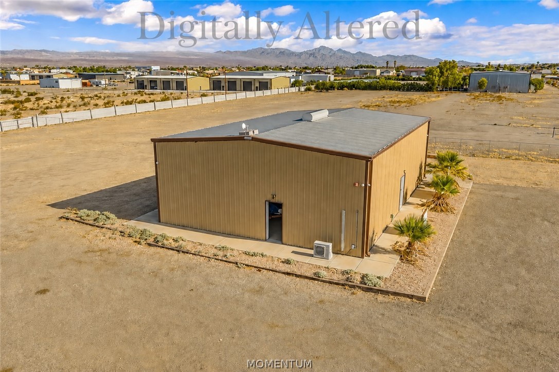 1745 E Lipan Boulevard