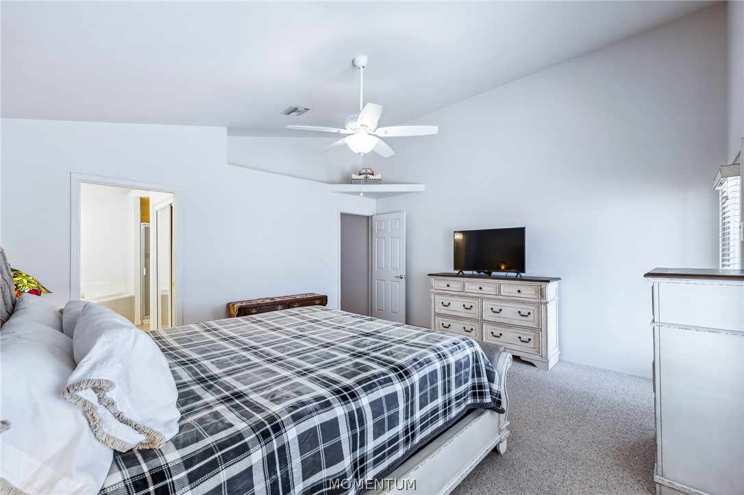 3467 Warren Court