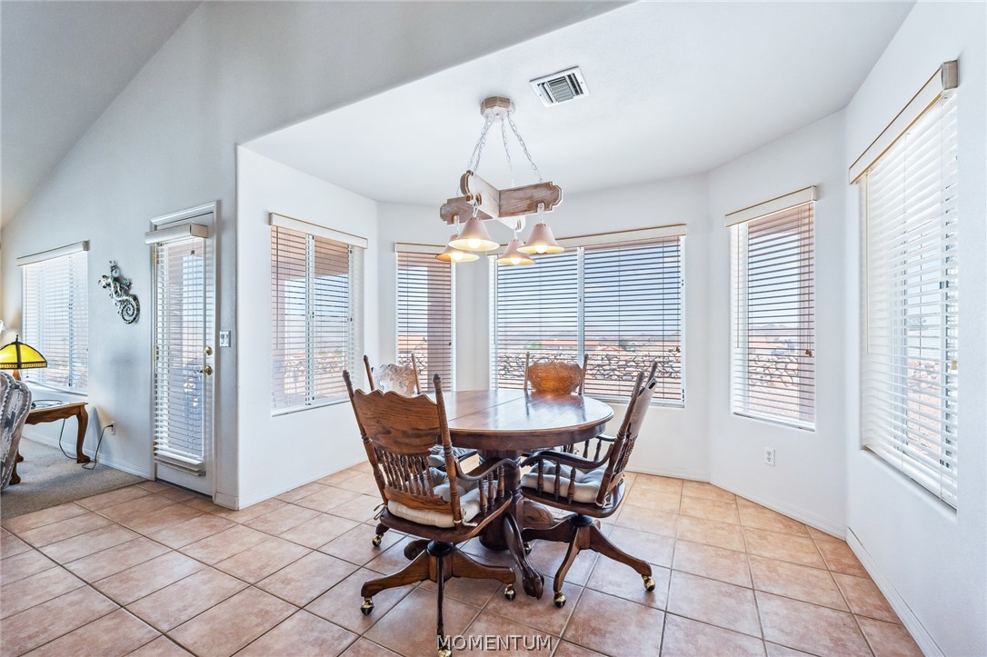 3467 Warren Court