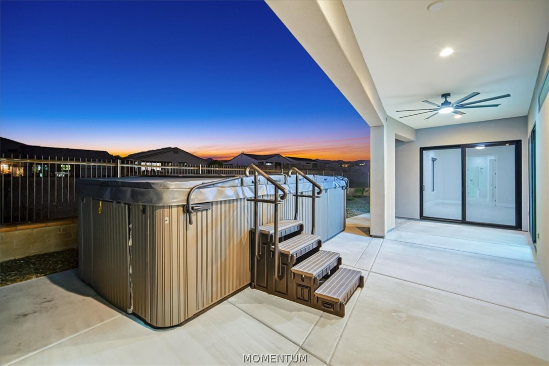 2633 Shoreline Cove