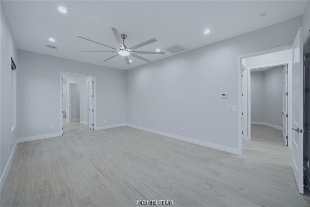 2633 Shoreline Cove