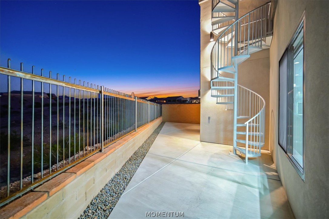 2633 Shoreline Cove