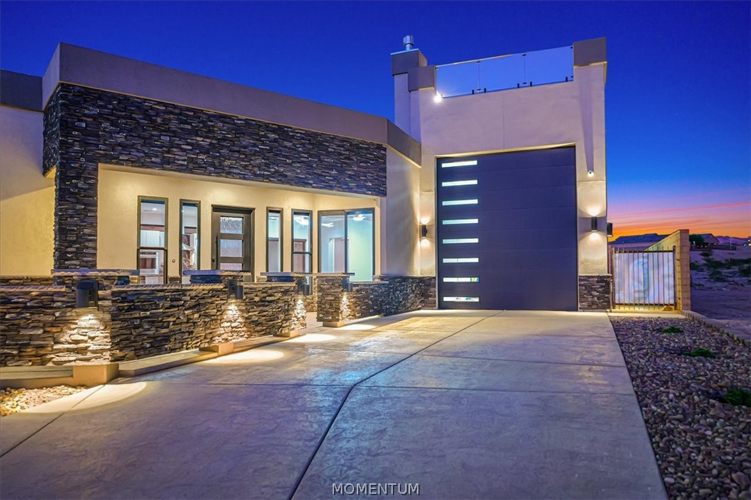 2633 Shoreline Cove
