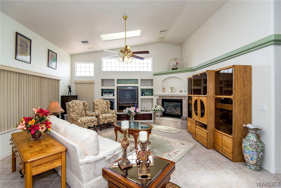 2516 Whispering Ridge Drive