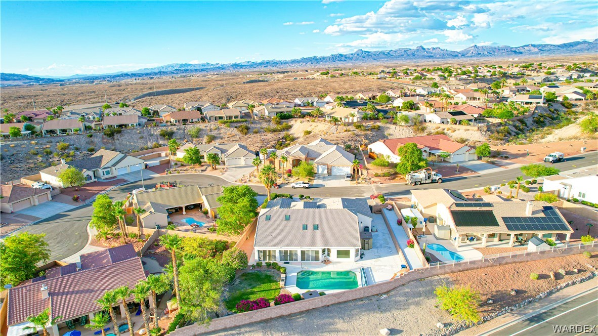 2516 Whispering Ridge Drive