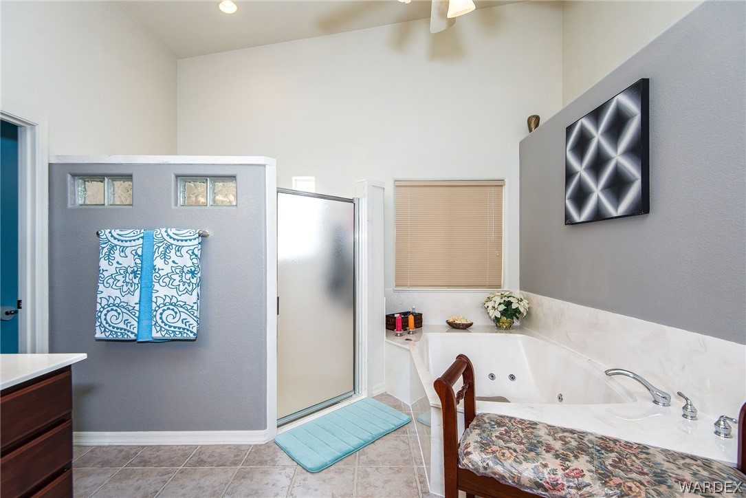 2516 Whispering Ridge Drive