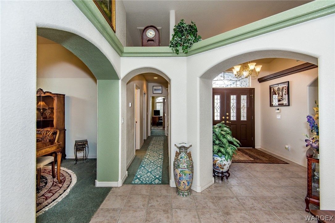 2516 Whispering Ridge Drive