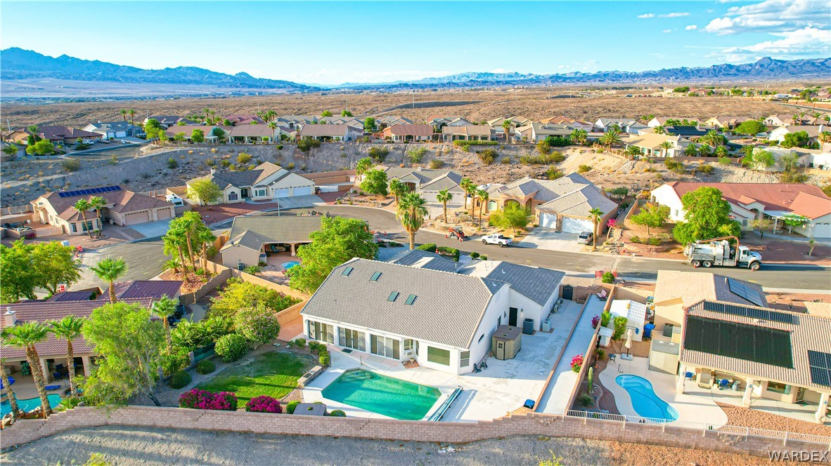 2516 Whispering Ridge Drive