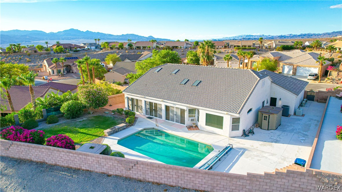 2516 Whispering Ridge Drive