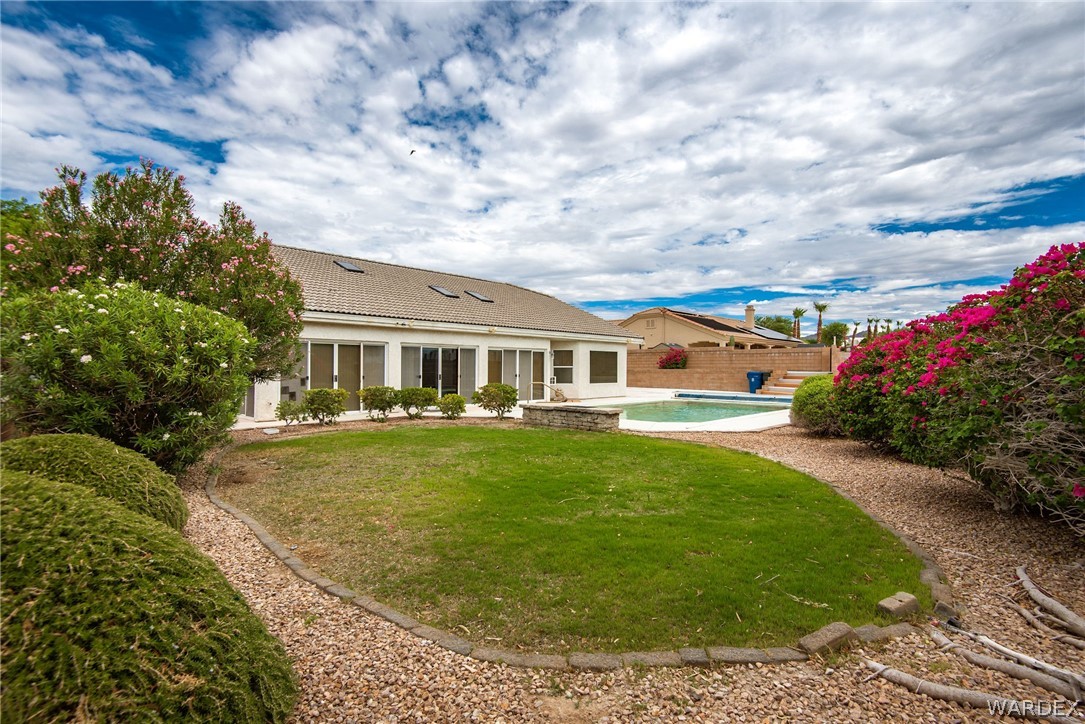 2516 Whispering Ridge Drive