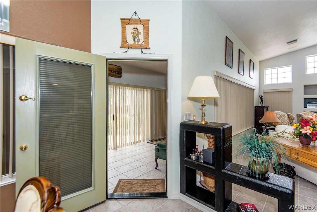 2516 Whispering Ridge Drive