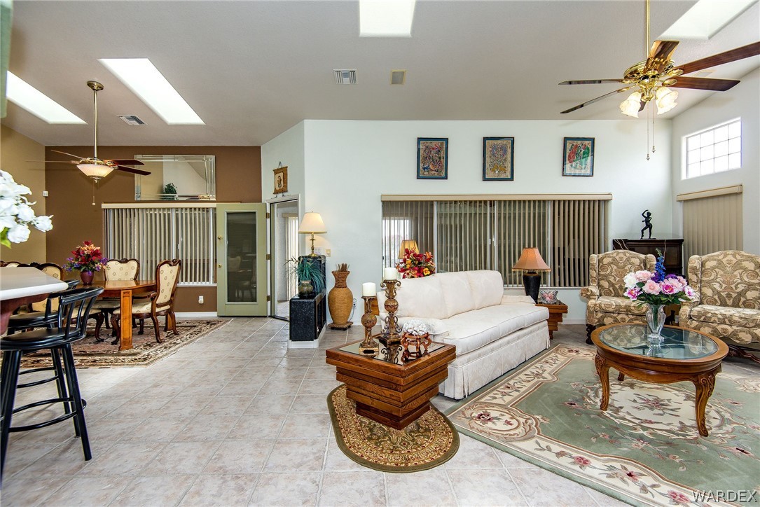 2516 Whispering Ridge Drive