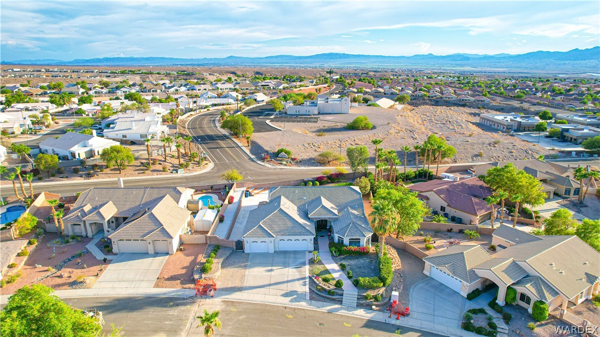 2516 Whispering Ridge Drive