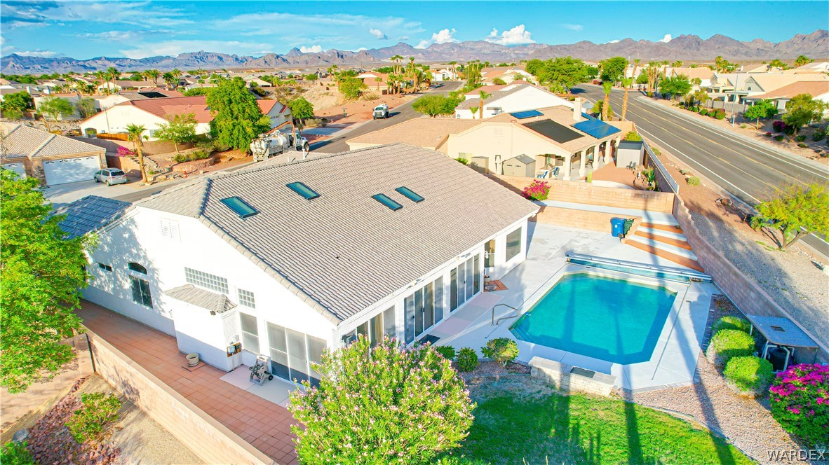 2516 Whispering Ridge Drive