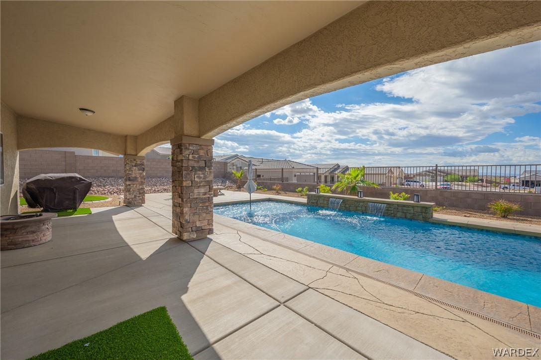 2570 Trade Wind Drive