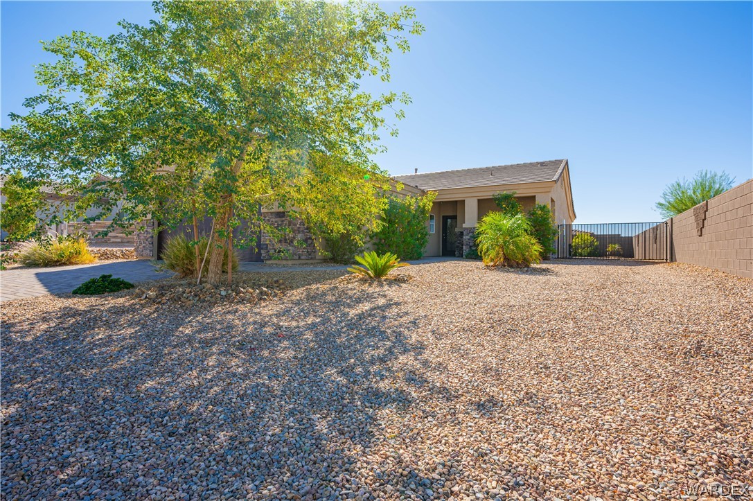 2536 Bora Trail