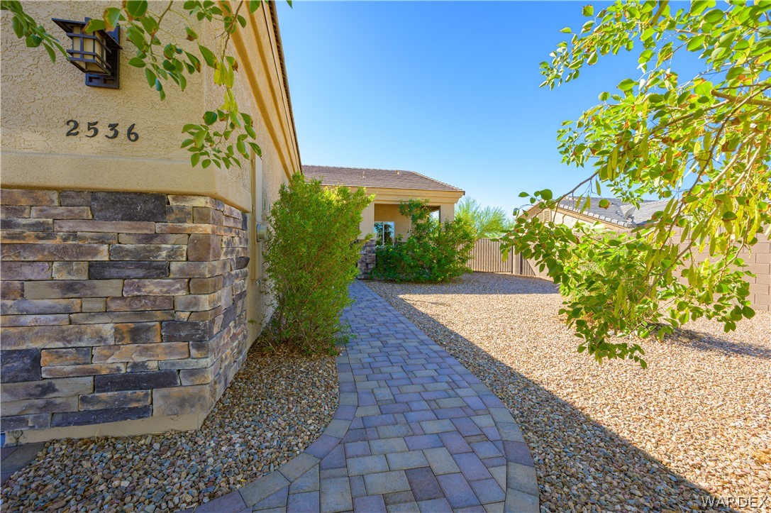 2536 Bora Trail