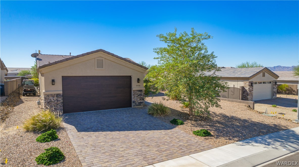 2536 Bora Trail