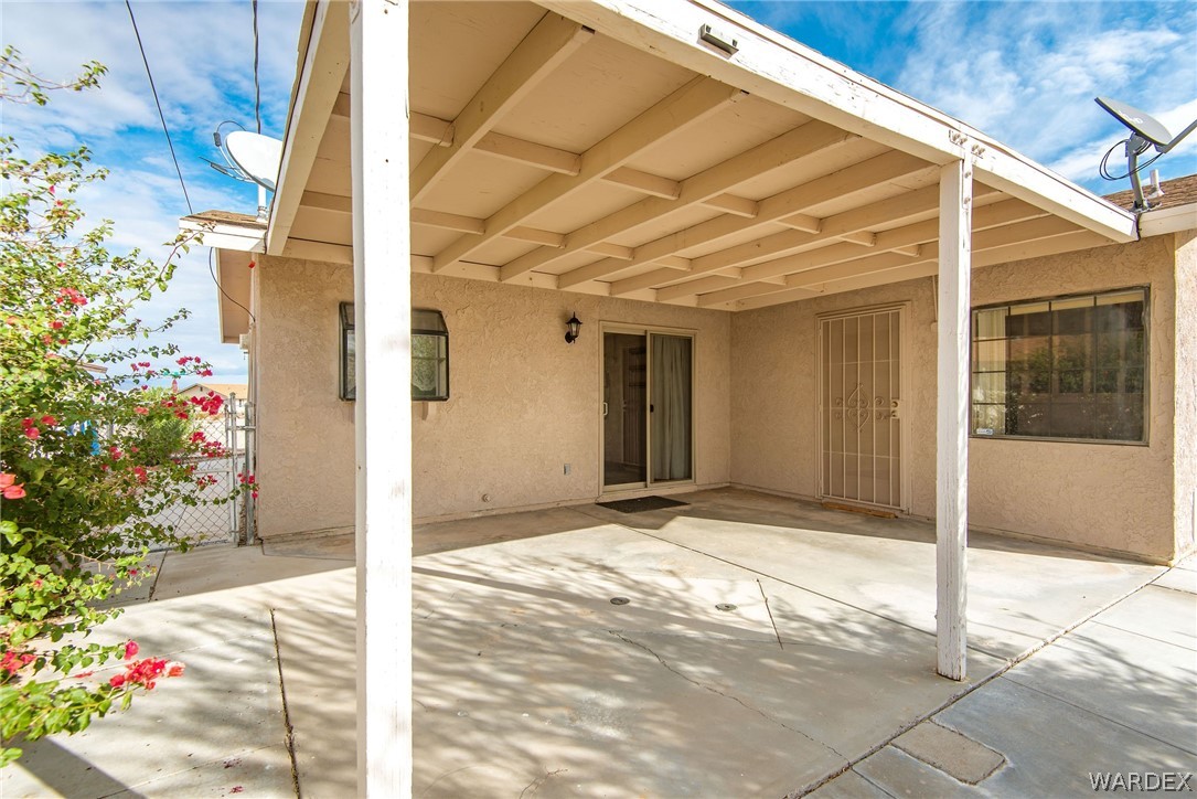 1860 Gloria Avenue