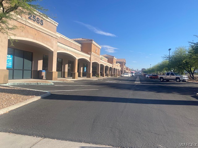 2585 Miracle Mile 128-129