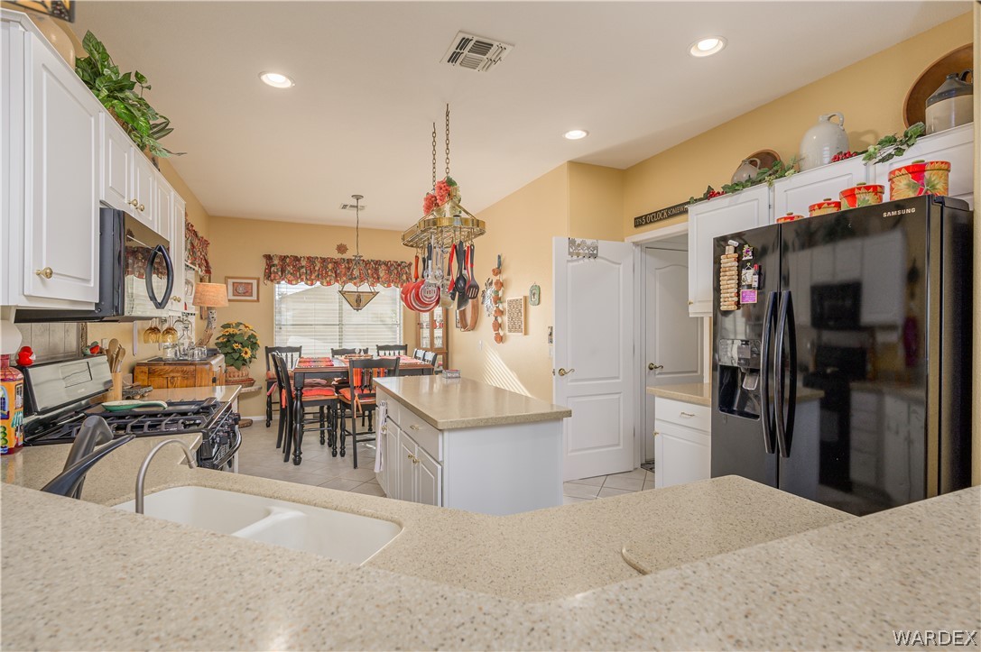2357 Half Moon Way
